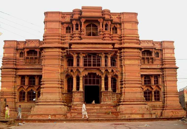Book Tours Maathura Govind Dev Ji Mandir 20190708191243