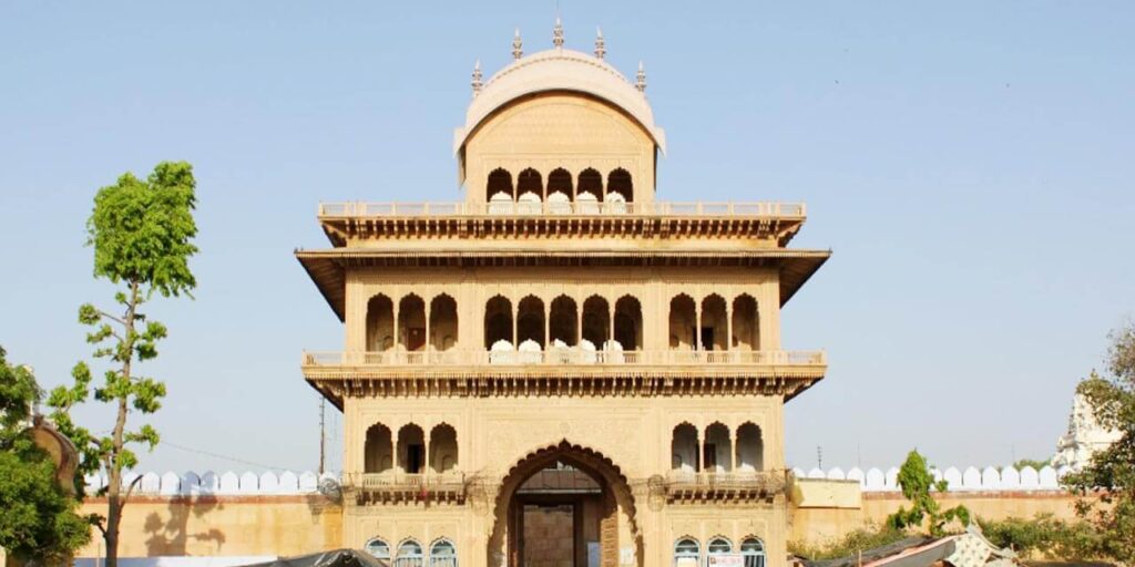 Book Tours Maathura sri ranganatha temple vrindavan indian tourism entry fee timings holidays reviews header